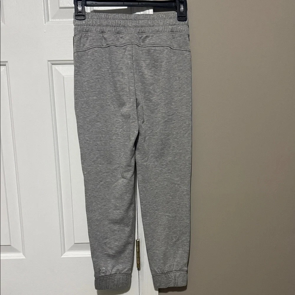 All in Motion Cozy Gray Joggers Girls Medium 7/8 NWT